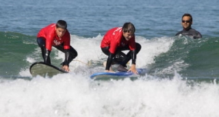  Curso de surf en Crozon con un instructor 